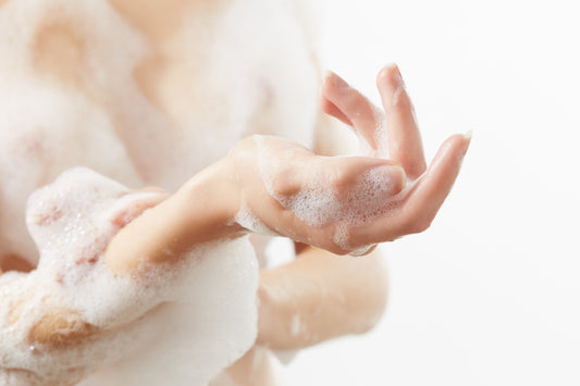 Gel de ducha vs. Jabón líquido: ¿Cuál es la diferencia?