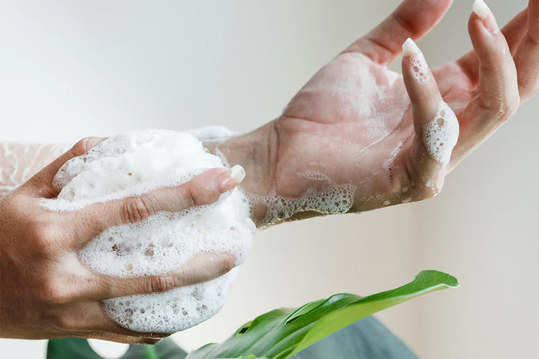 What To Use Instead of a Loofah: Eco-Friendly Alternatives – Spongellé