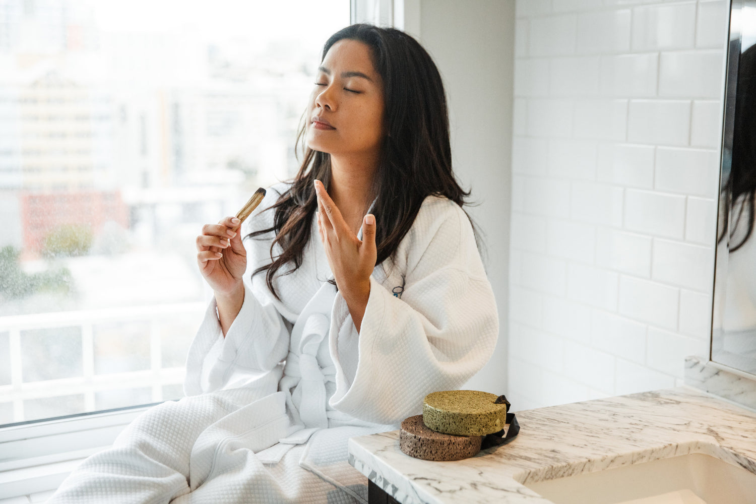 How to Pamper Yourself After a Long Day at Work