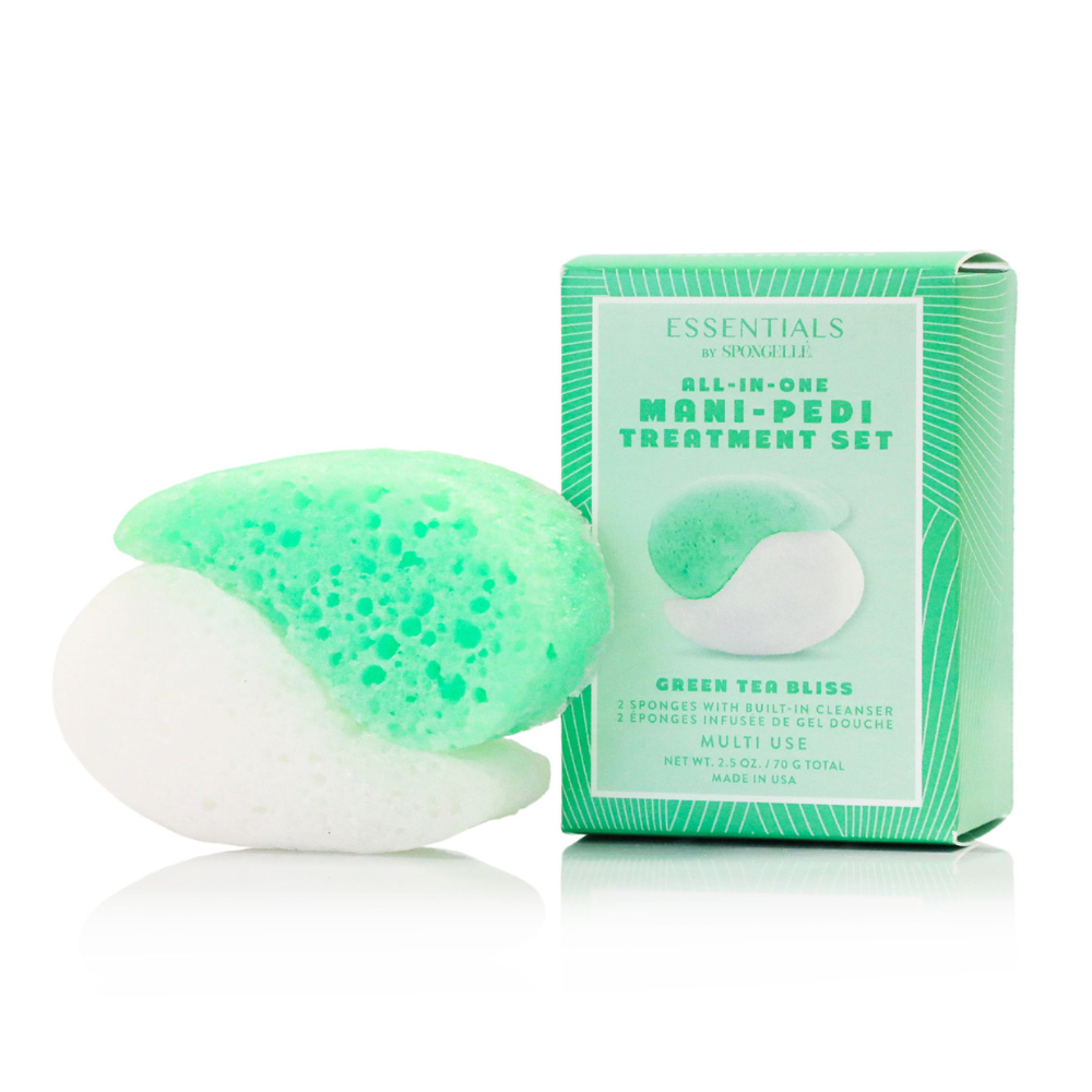 Angled front view with bag zipped and handles upright.