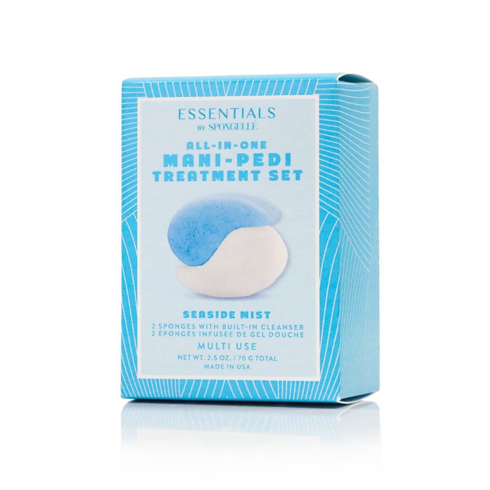 Angled front view with bag zipped and handles upright.