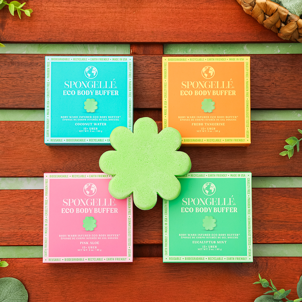 Angled front view with bag zipped and handles upright.